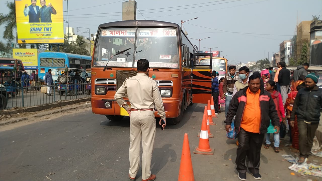 যানজট সমস্যা সমাধানে উদ্যোগী মালদা জেলা পুলিশ