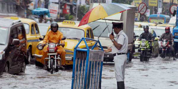 ভারী বৃষ্টির সম্ভবনা রাজ্য জুড়ে