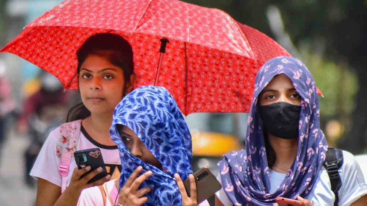 বেড়ে চলেছে তাপমাত্রার পারদ, ৪০ ডিগ্রি পর্যন্ত পৌঁছতে পারে বলে পূর্বাভাস