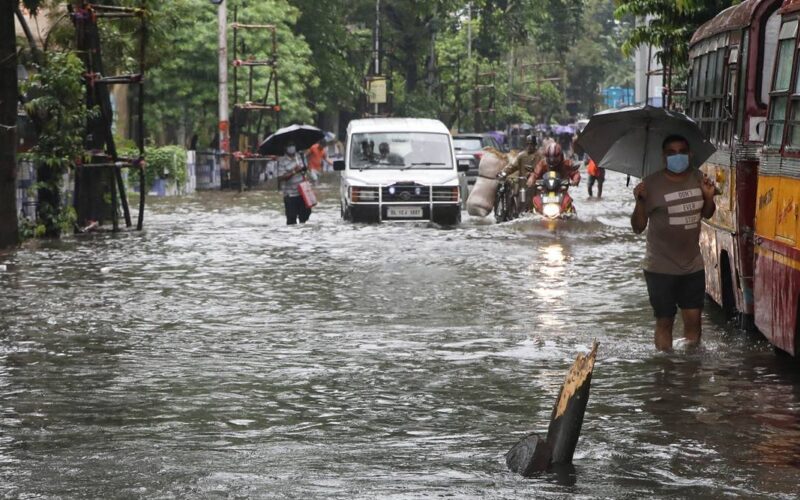 হালকা বৃষ্টির সম্ভবনা দক্ষিণবঙ্গে